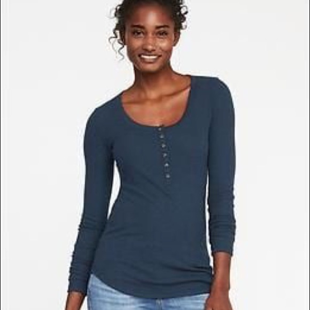 7 FOR $50 SALE!! Ribbed henley shirt